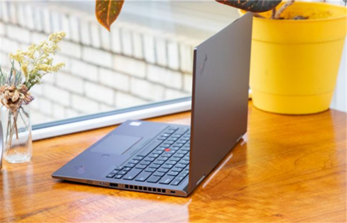 ThinkPad X1 Yoga