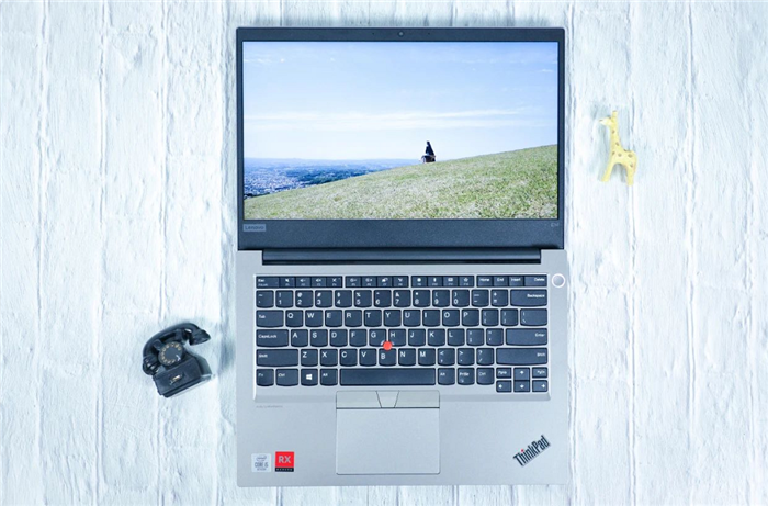 ThinkPad E14