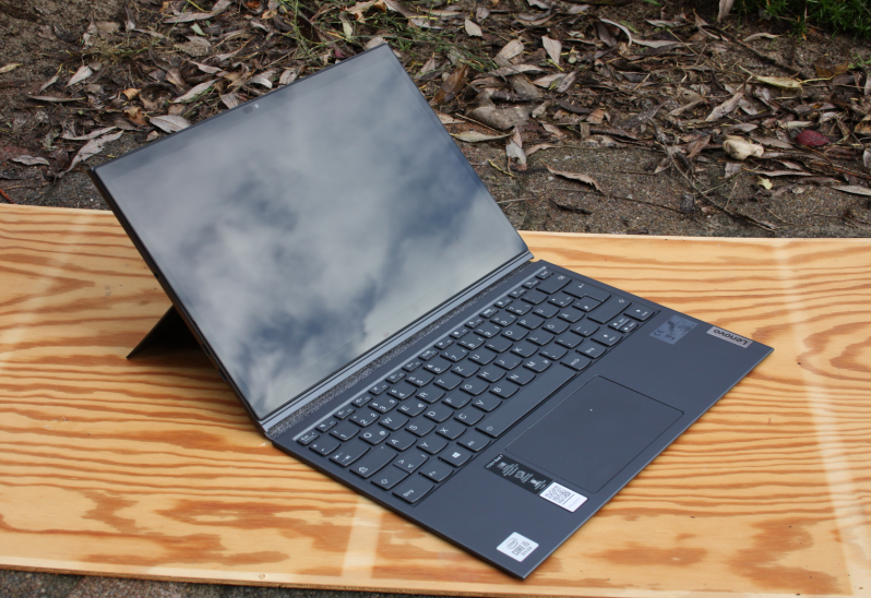 Lenovo Yoga Duet 7